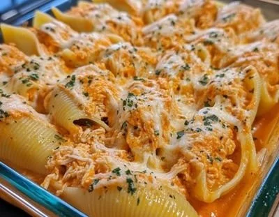 Creamy Buffalo Chicken Stuffed Shells 30 Minutes Easy Delicious